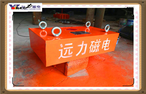 磁性礦除鐵器，磁性礦除鐵器電控系統(tǒng)的介紹的位置要求-CGB磁棒式半自動(dòng)除鐵器_磁性礦除鐵器電控系統(tǒng)的介紹型號(hào)表_磁場(chǎng)強(qiáng)度標(biāo)準(zhǔn)范