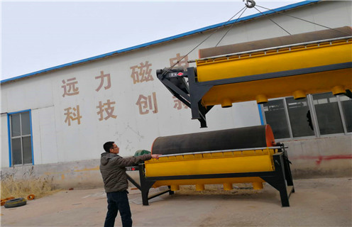 磁選機(jī)設(shè)備，磁選機(jī)設(shè)備的結(jié)構(gòu)特點(diǎn)分析_鐵礦選礦磁選機(jī)設(shè)備的結(jié)構(gòu)特點(diǎn)分析磁場(chǎng)一般為多少_磁塊如何排列
