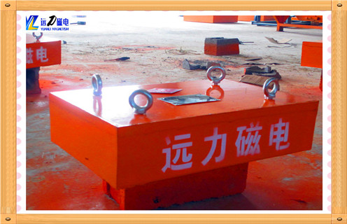 板式永磁除鐵器，板式永磁除鐵器知識(shí)參數(shù)_內(nèi)部磁塊安裝方法_板式永磁除鐵器型號(hào)價(jià)格 