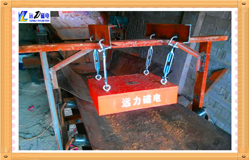 永磁除鐵器，滾筒式永磁除鐵器知識(shí)參數(shù)_內(nèi)部磁塊安裝方法_滾筒式永磁除鐵器型號(hào)價(jià)格