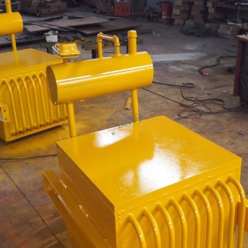 強(qiáng)迫油冷電磁除鐵器，河南強(qiáng)迫油冷電磁除鐵器生產(chǎn)廠家_河南強(qiáng)迫油冷電磁除鐵器生產(chǎn)廠家工作原理及內(nèi)部結(jié)構(gòu)
